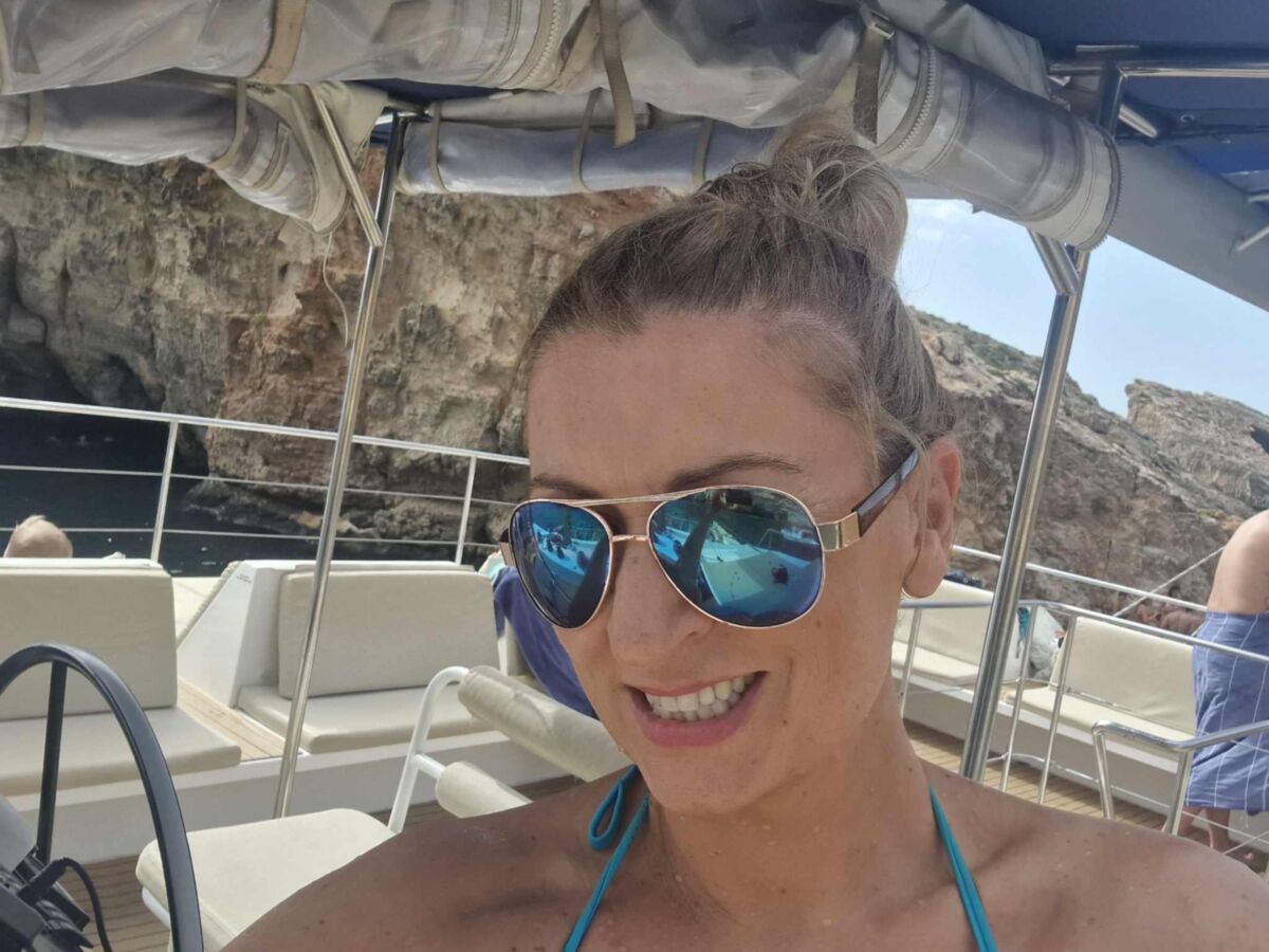 Caroline Horny French Milf Salt Big Tits