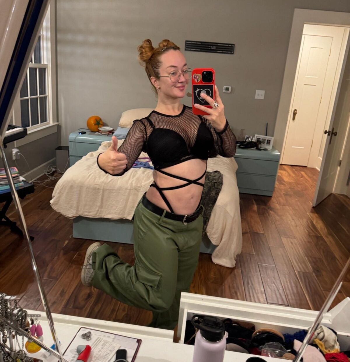 Emma Big Ass Big Tits Beauty Route Girl Mixed Photos chaudes