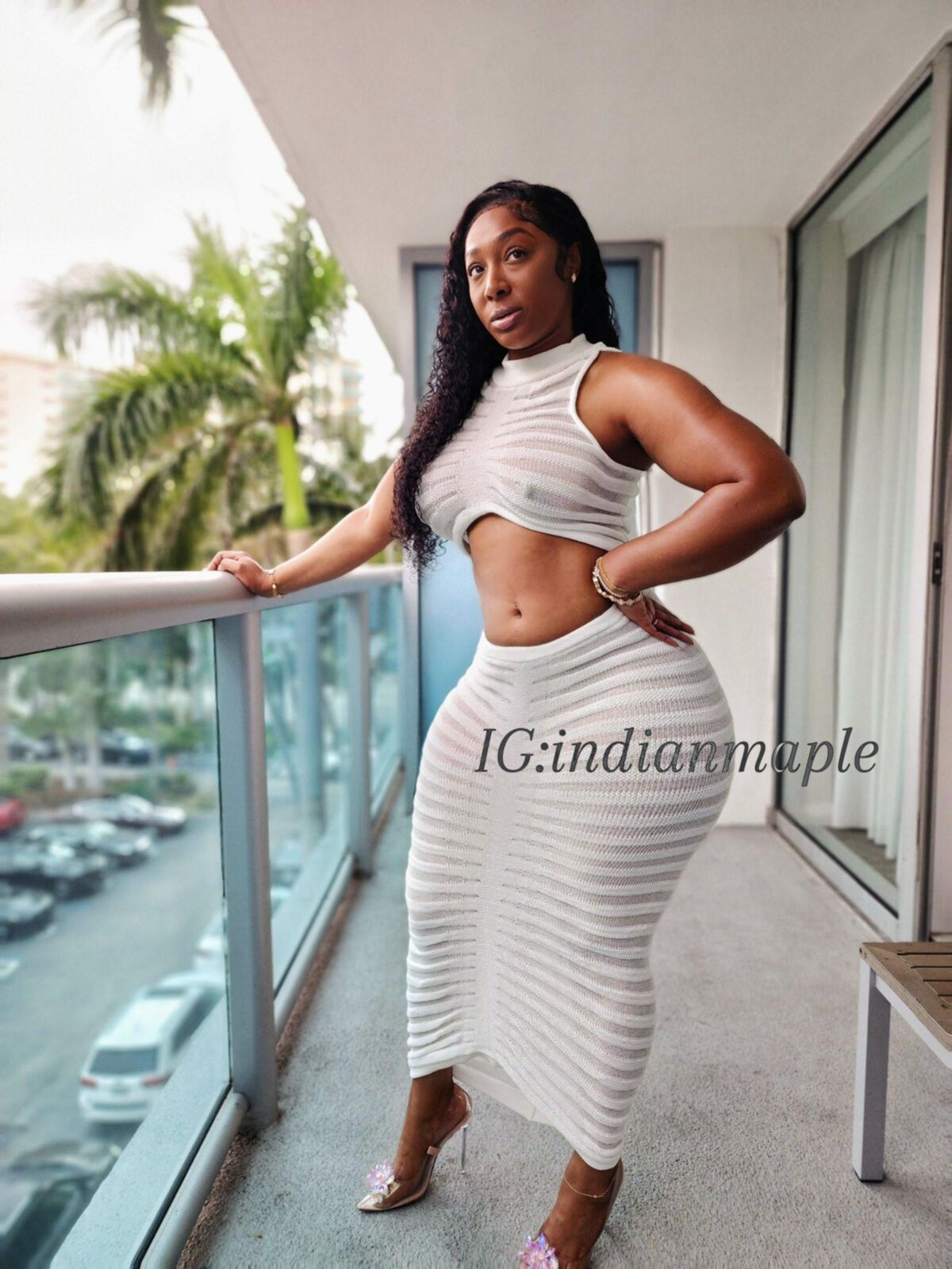IndianMaple(Roxy Reynolds Jr) 