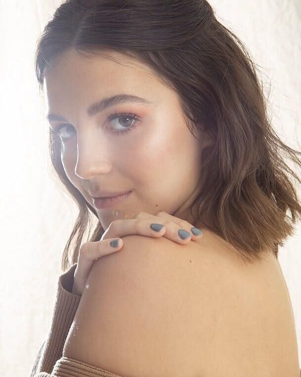 Ella Hunt