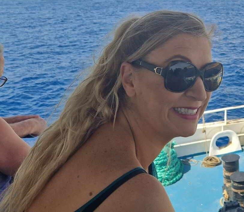 Caroline Horny French Milf Salt Big Tits