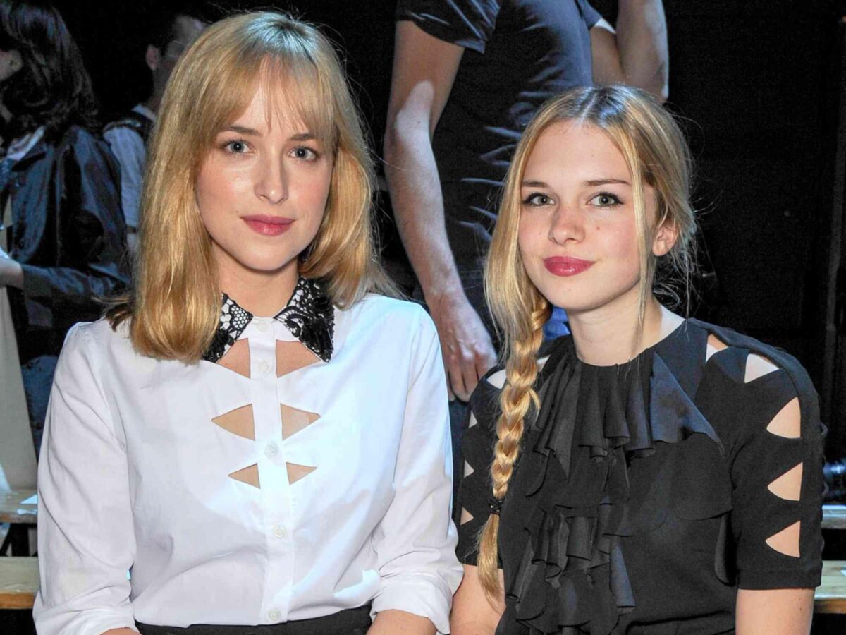 Dakota Johnson Perfect Girl Hair
