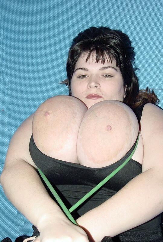 サブガリアのために死ぬ乳輪とおっぱい