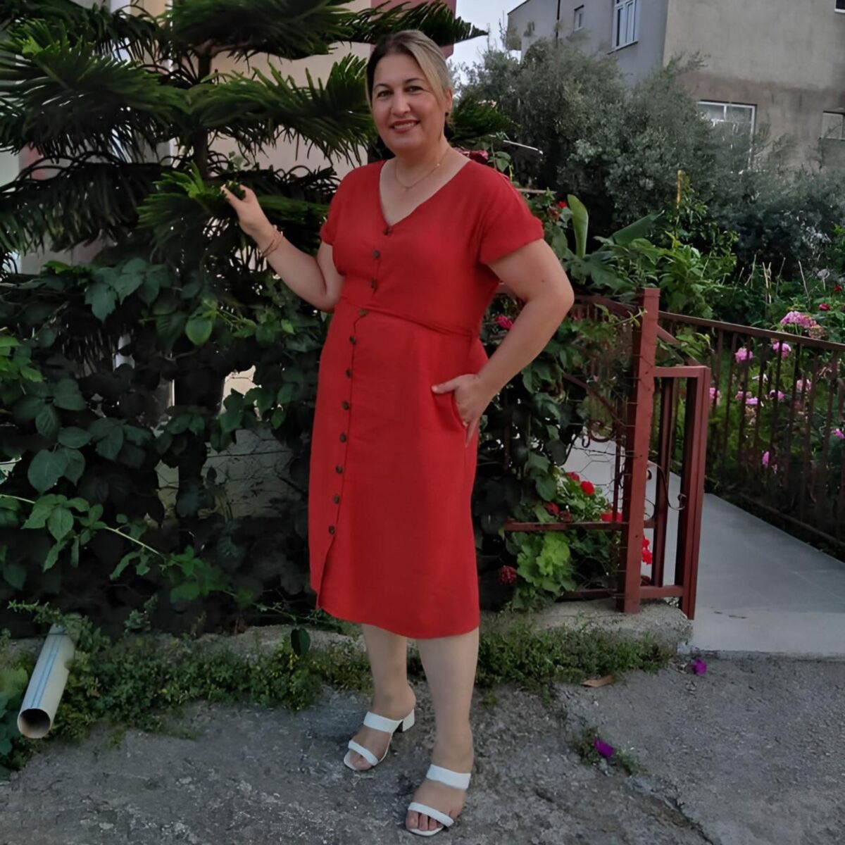 TURKISH MATURE LADY PICTURE 