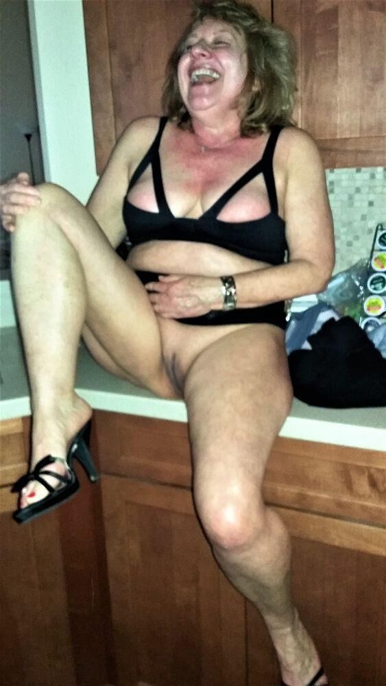 Tanya mature sexy slut