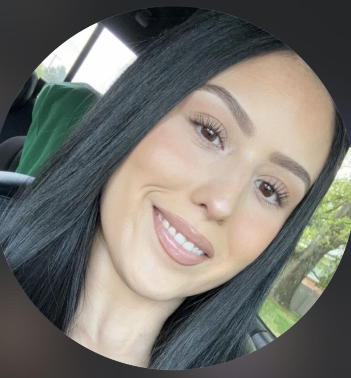 Which one getting your cum on their face?