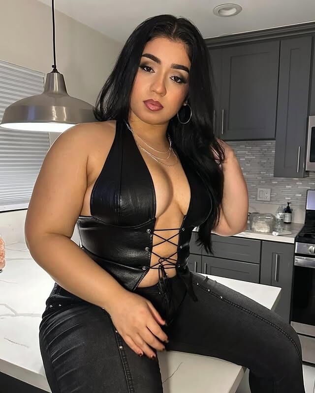 Sexy Latinas