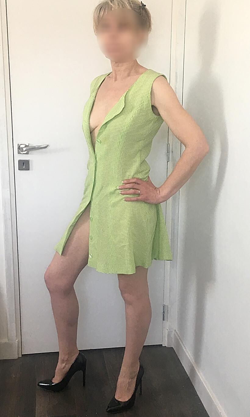 Estelle, hairy French slut wife