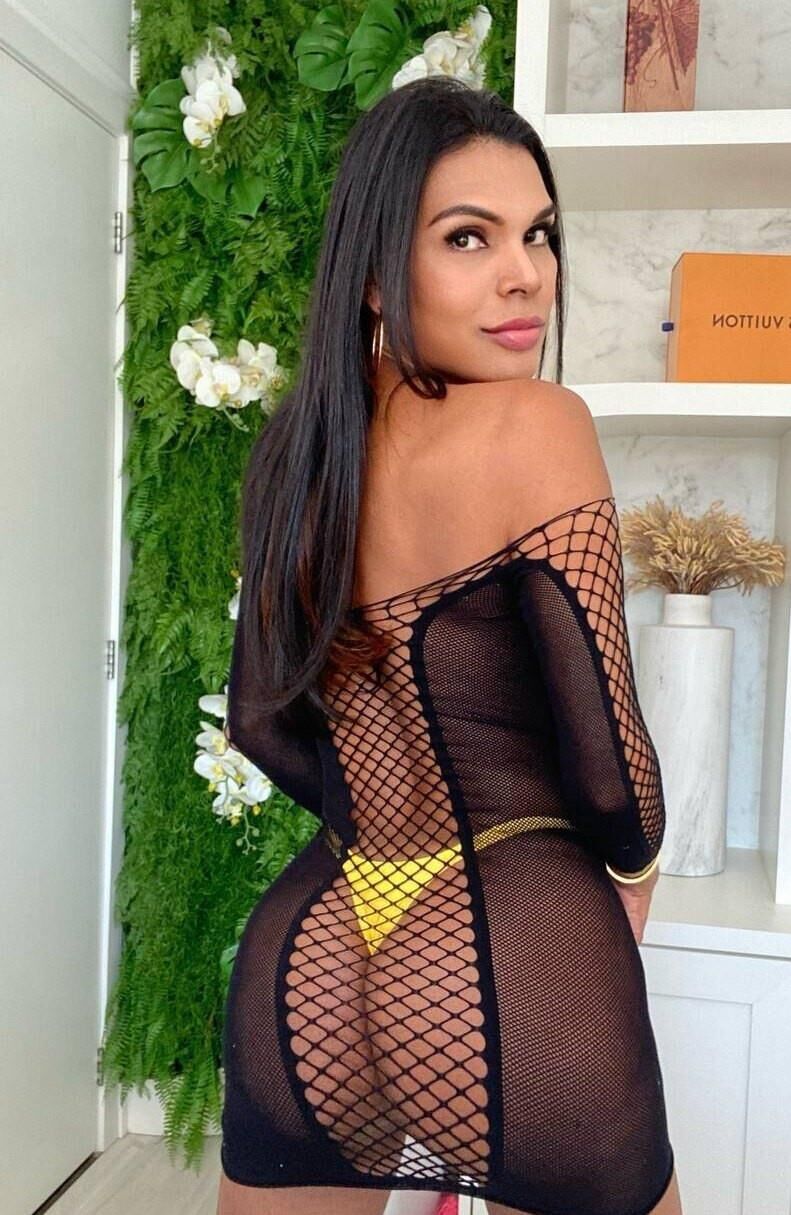 Paula L TS P.