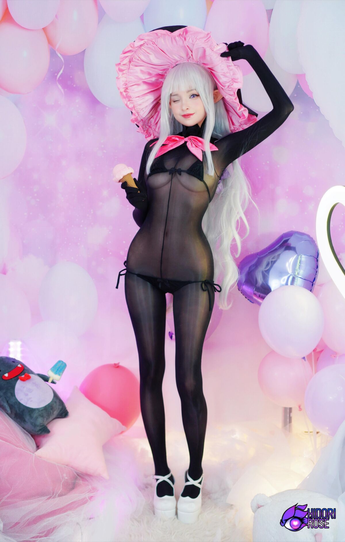 Cosplay h rose