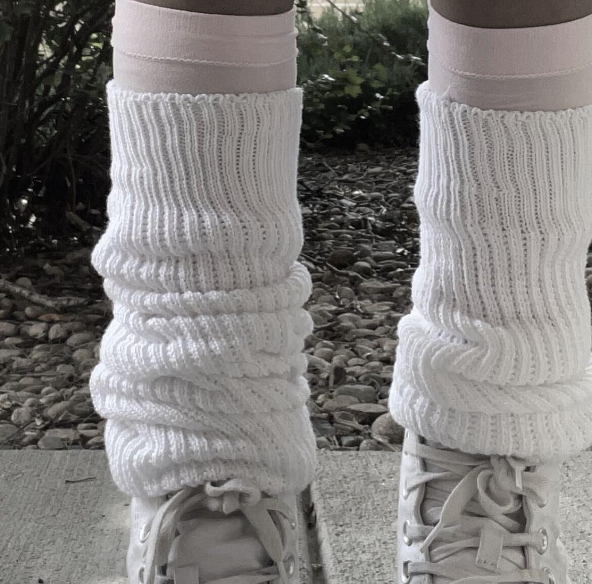 Wer liebt keine Socken und haarige Muschi?