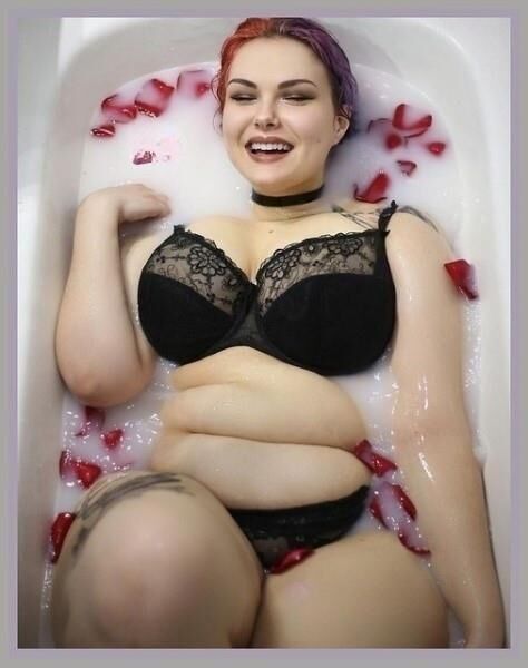 Hott y sexy Big Big Beautiful Women