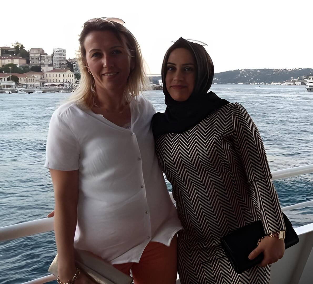Türkische reife Dame Bild