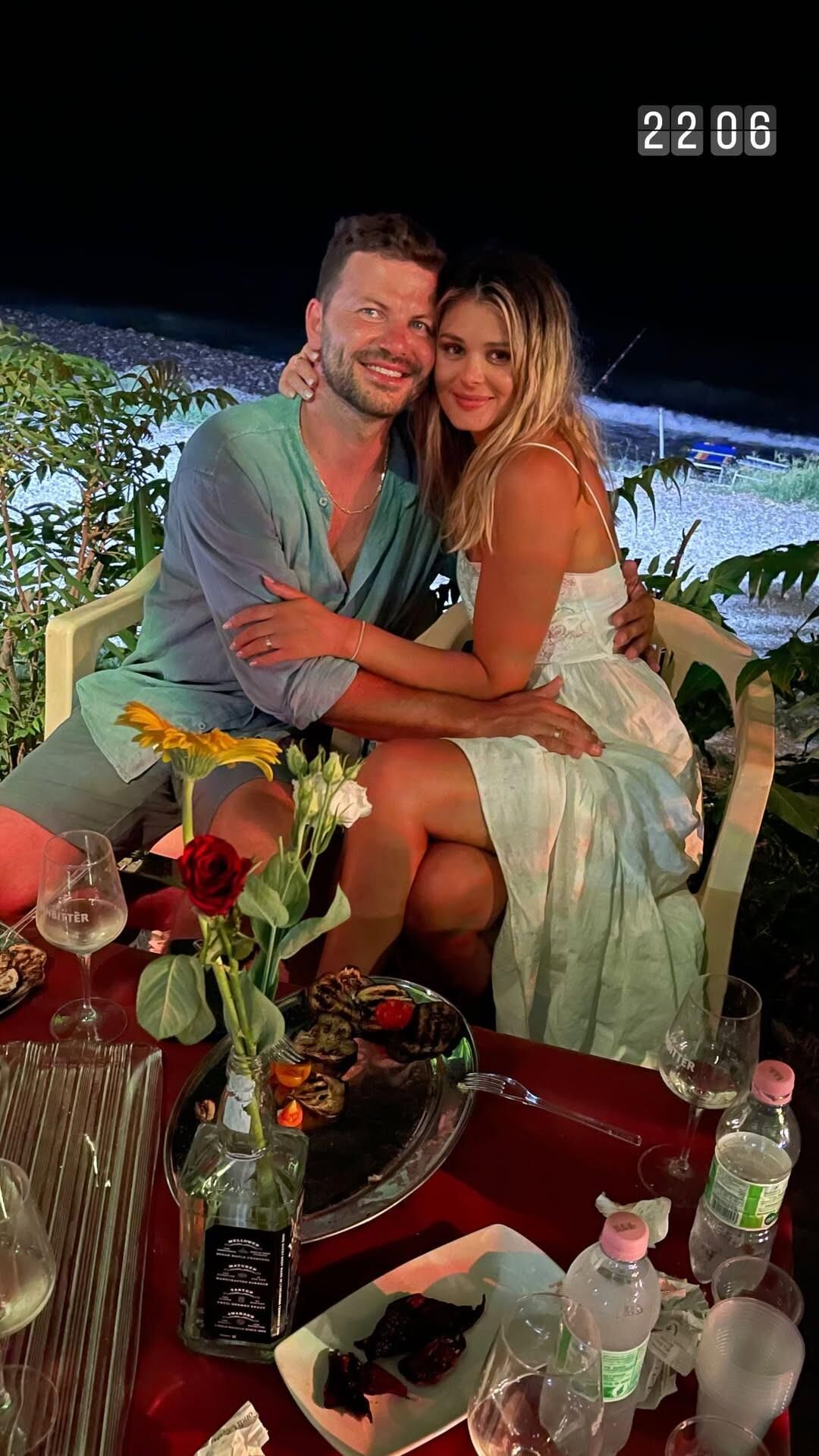 Elena Moldávia Vagata loira !!!