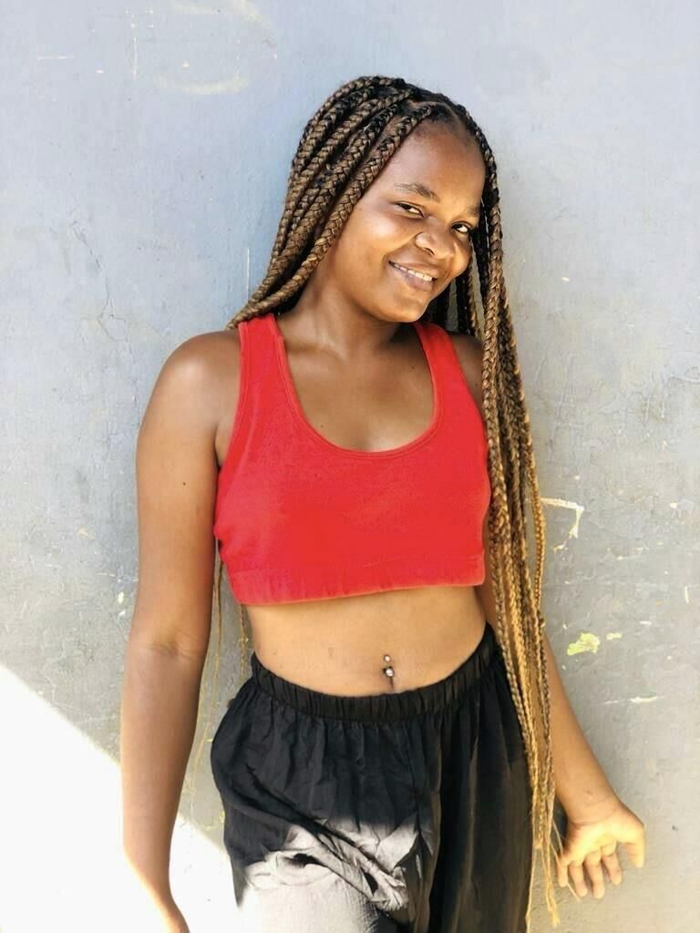  Ebony Beauty