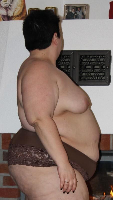 Very pretty german SSBBW has an awesome soft body