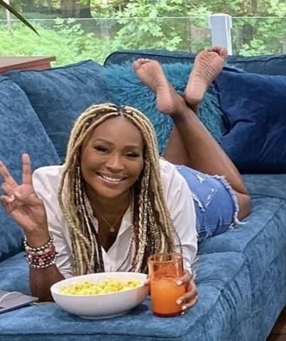 Cynthia Bailey’ Housewife feet