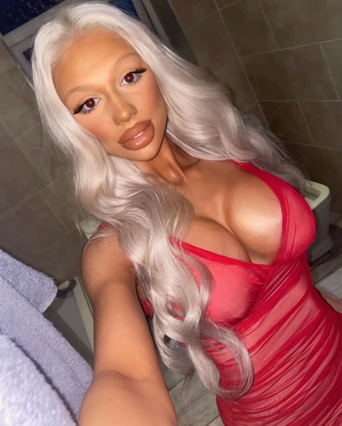 Chav Chav buckable hypersexualized