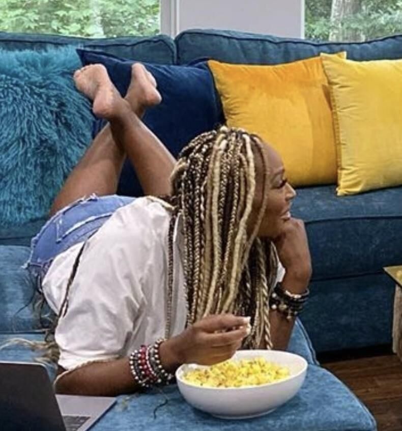 Cynthia Bailey’ Housewife feet