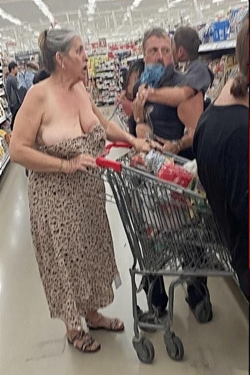 Schlaffe Frauen einkaufen