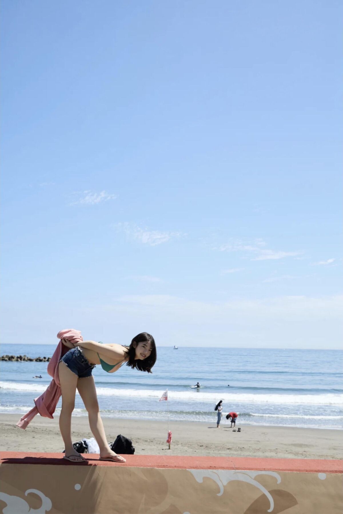 Kikuchi himena menina mensal