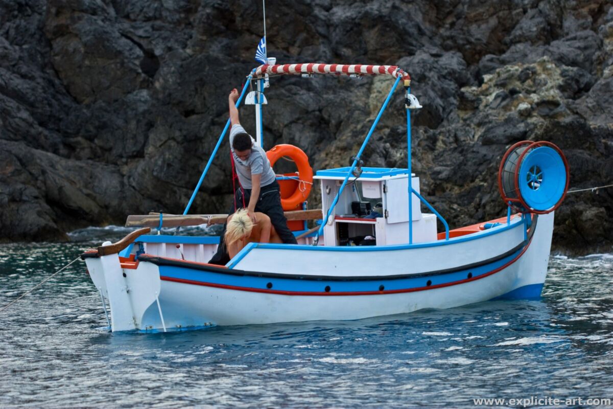 Montre Moi du Rose_orgasmes en plineine mer