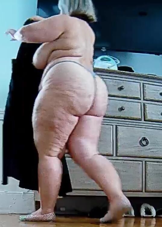 BBW Wife Getting Undressed