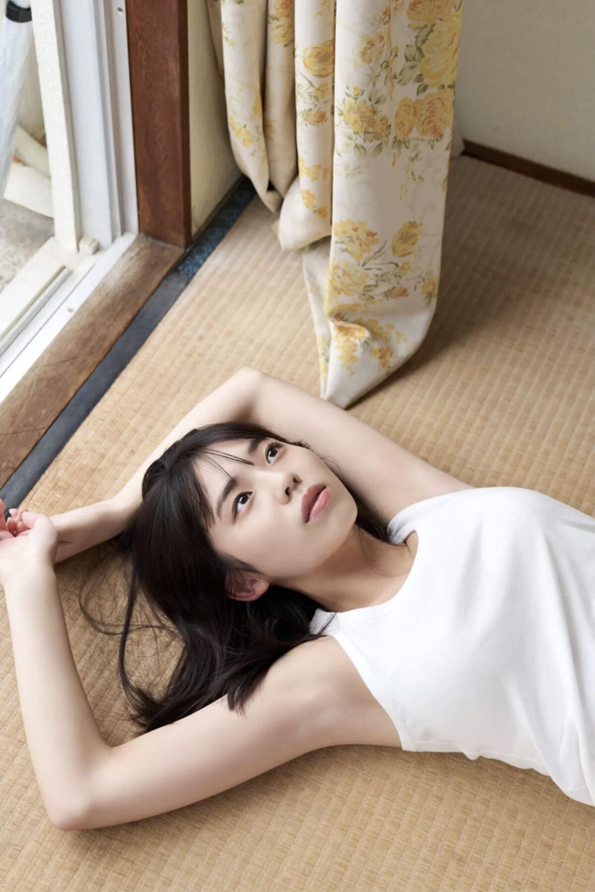 Kikuchi himena menina mensal