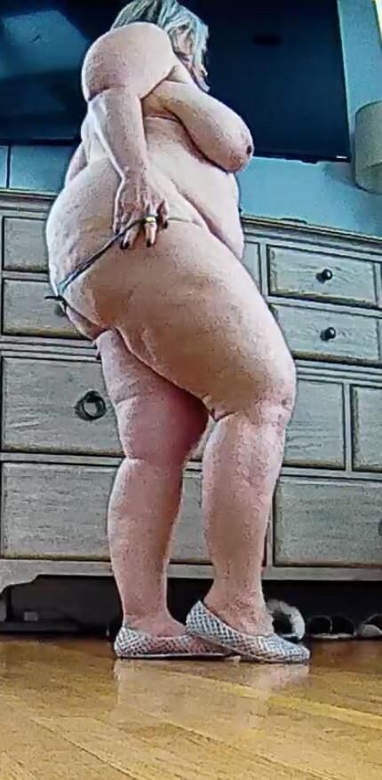 BBW Wife Getting Undressed