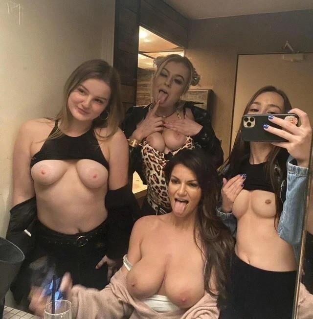 selfies