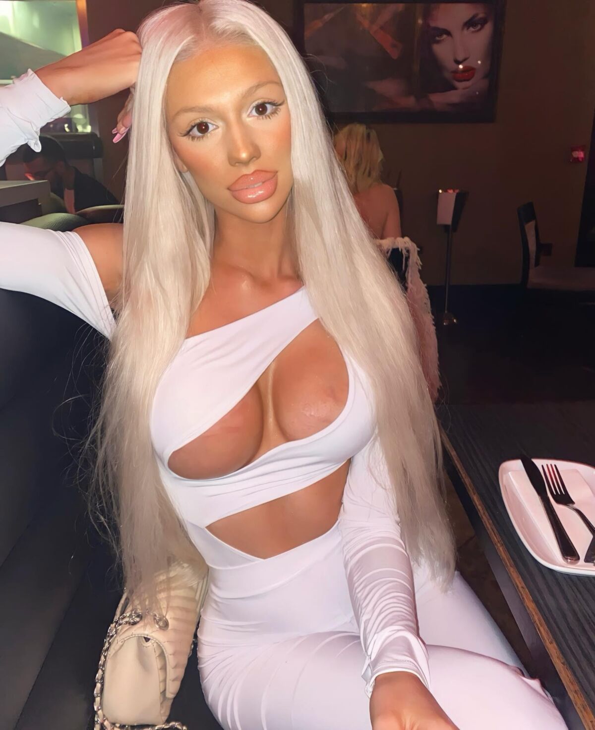 Chav Chav buckable hypersexualized
