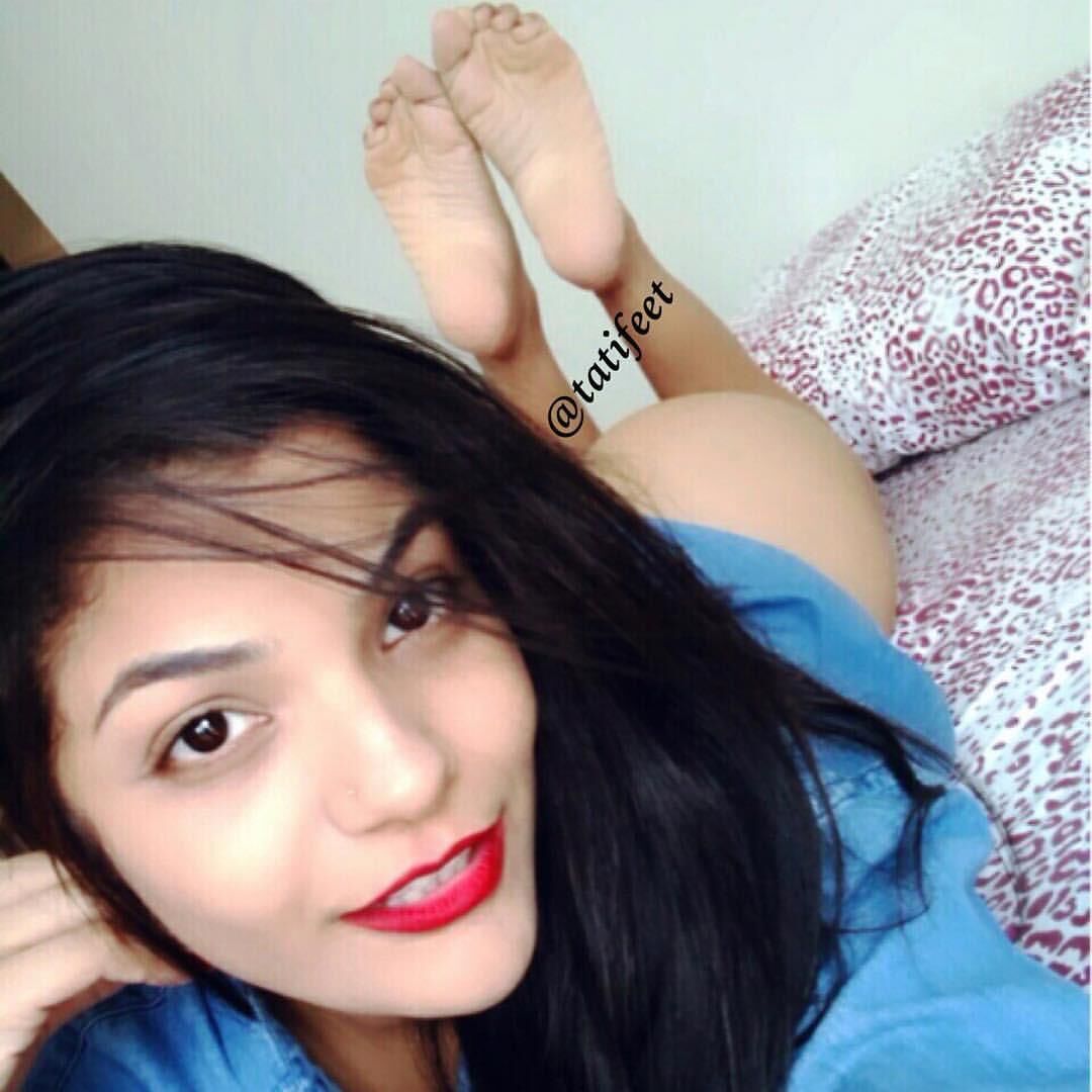 Latina Goddess Feet Tati
