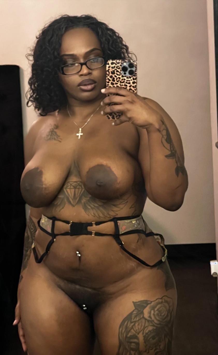 Big Tits Huge Areola Ebony Bina