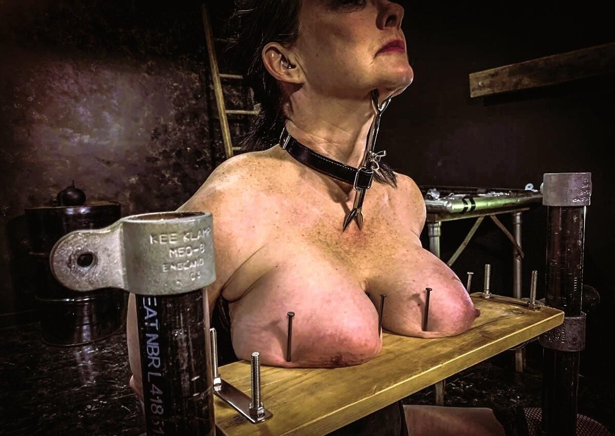milf and mature slaves 