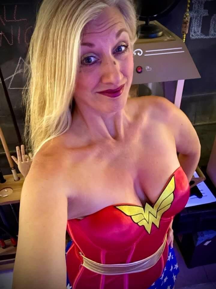 Dick Harden Blonde Milf