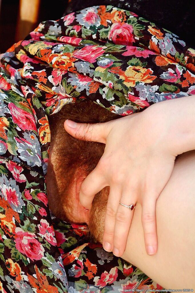 Mes préférés: filles poilues