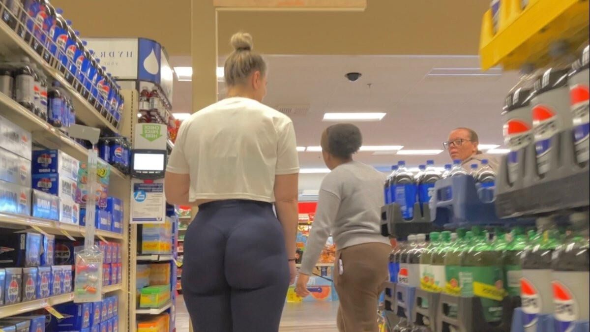 Candide wedgie blonde chaud