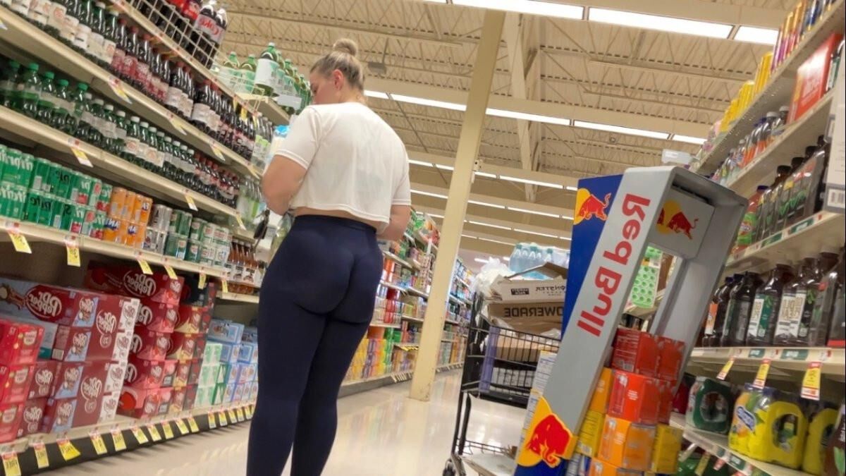 Candide wedgie blonde chaud