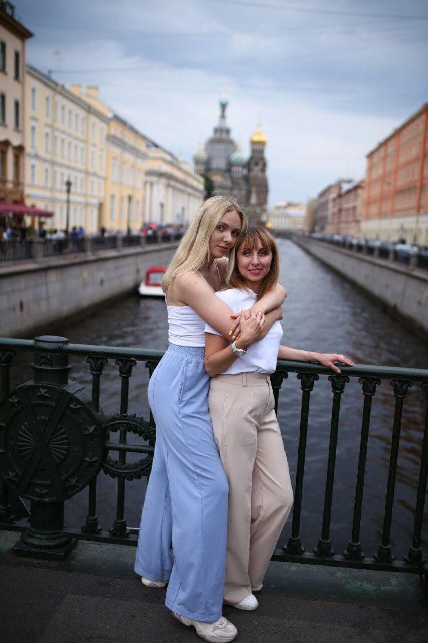 [Nonude] Российская зрелая деловая женщина Екатерина