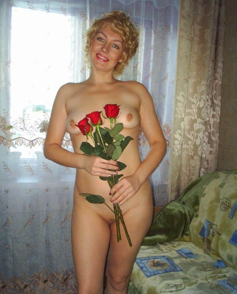 Fantastische blonde Milf Elena aus Nordrussland