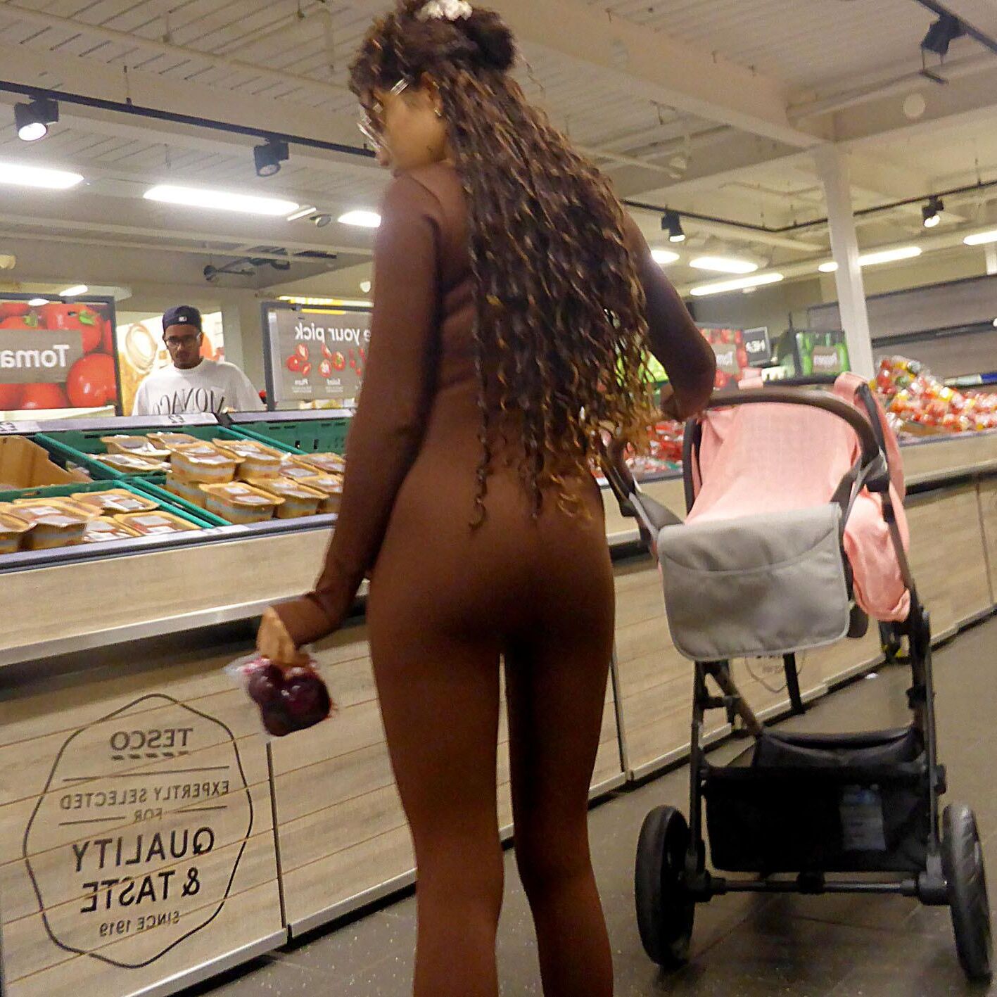 Amazing Hot Black Milf in Full Lycra Black Ass Candids