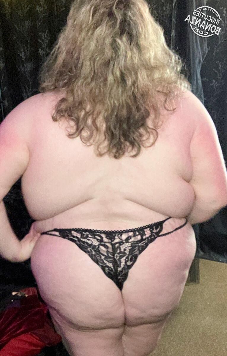 BBW Velvet Sexy Stretch Mark Bauch