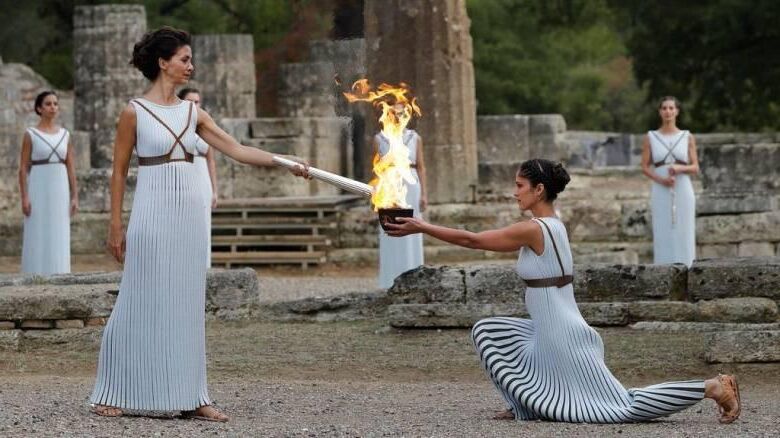 La cérémonie grecque de la flamme olympique