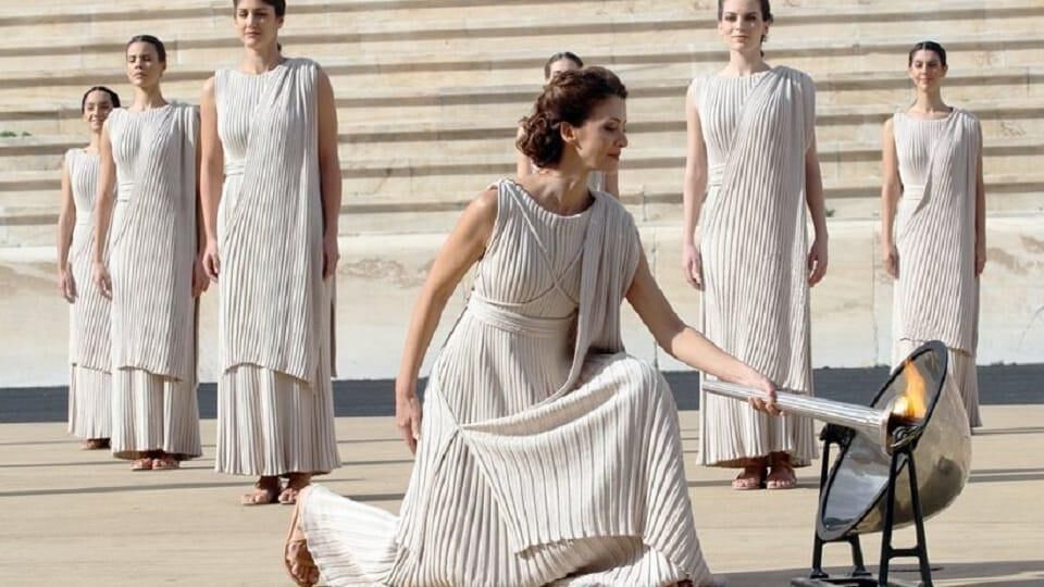 La cérémonie grecque de la flamme olympique