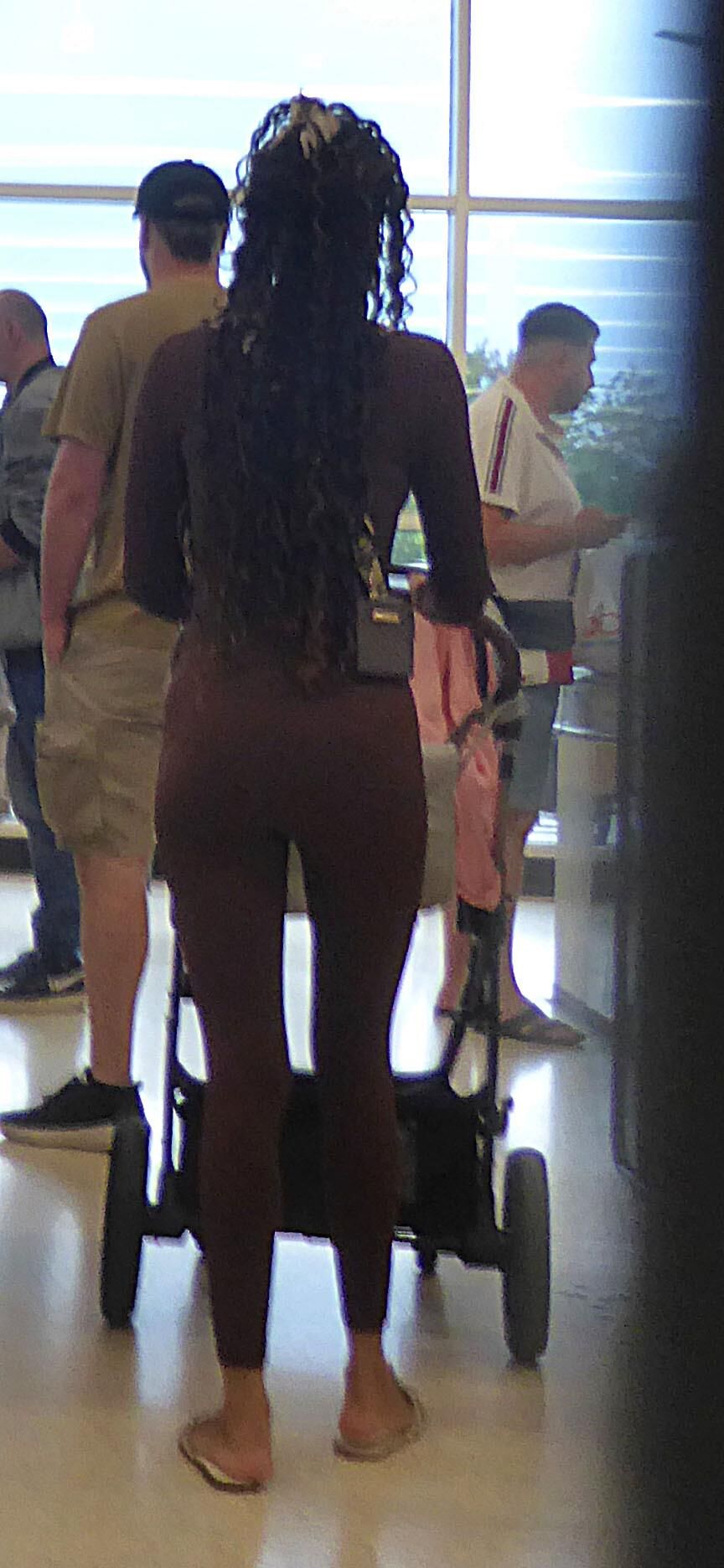 Amazing Hot Black Milf in Full Lycra Black Ass Candids