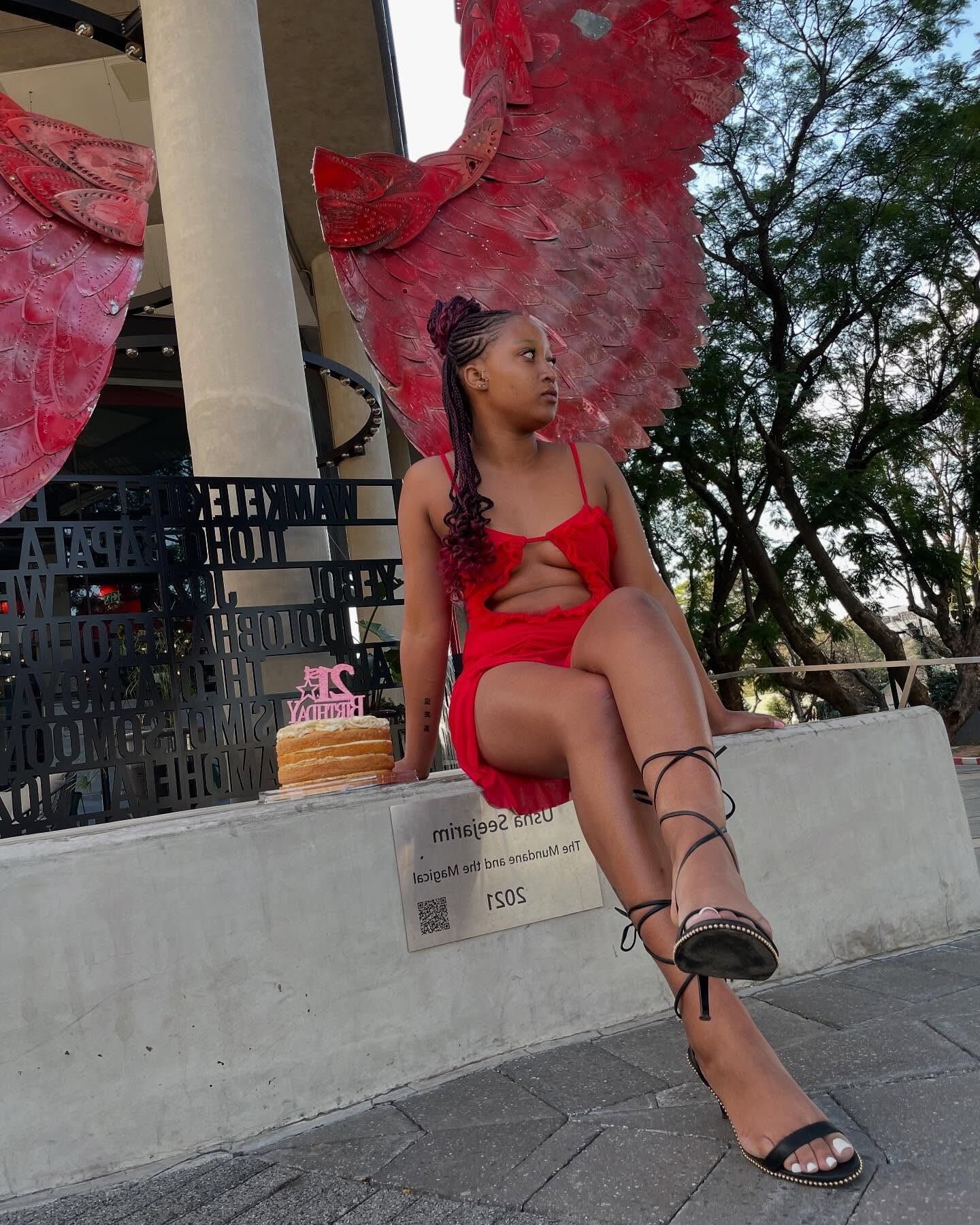 Leggy Ebony Amateurs 