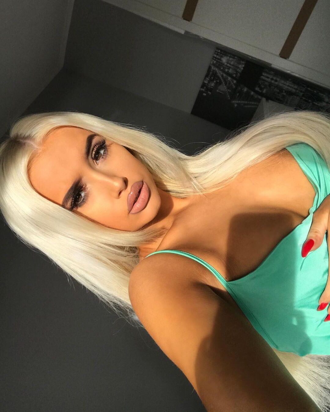Chav Chav buckable hypersexualized
