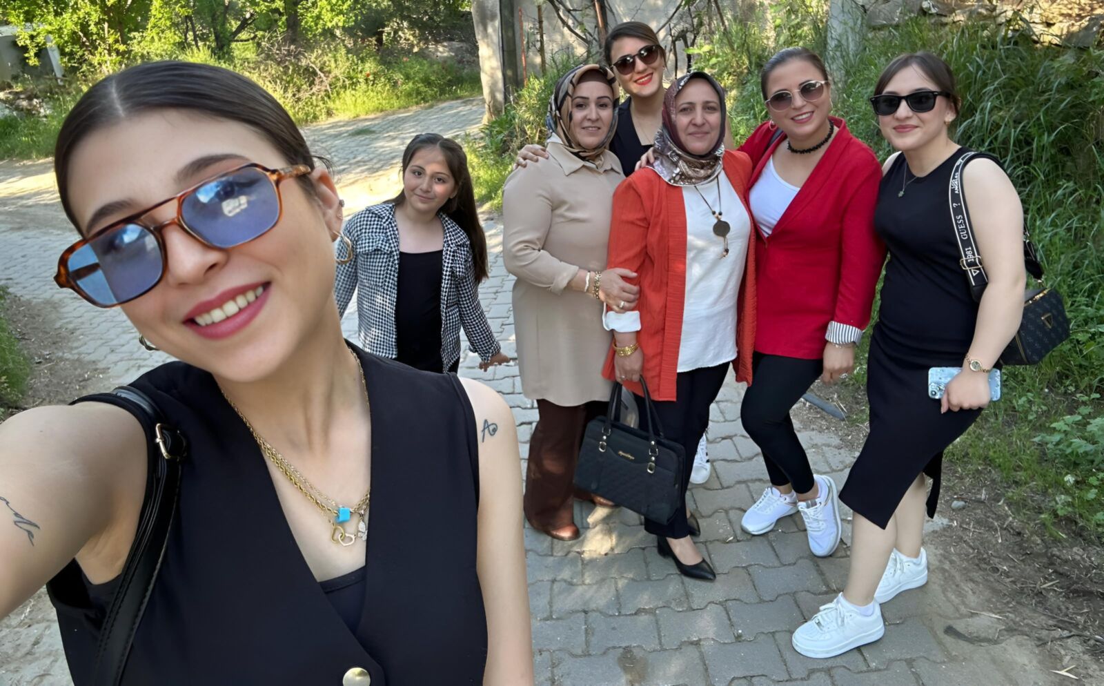 Türkische reife Dame Bild
