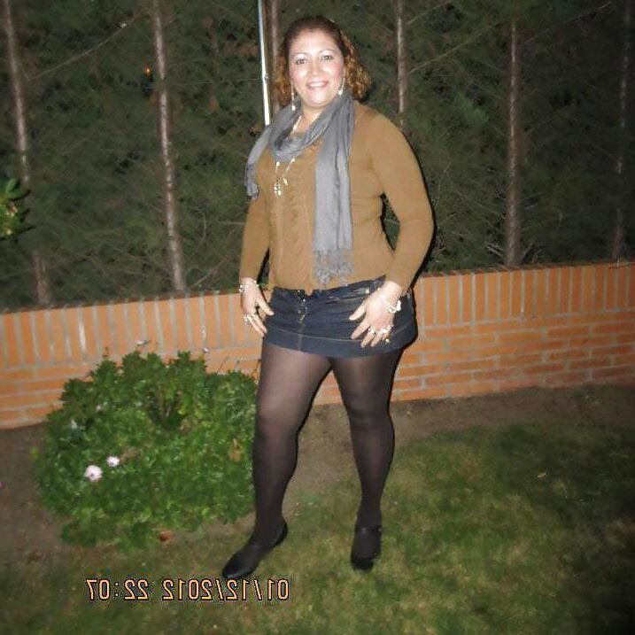 pantyhose latina mature non nude