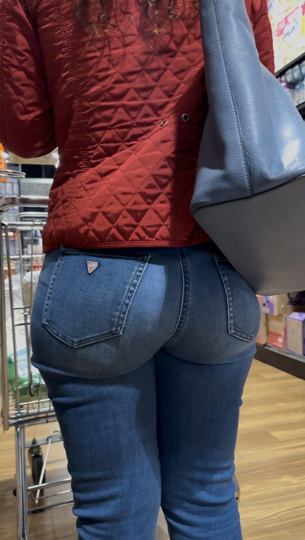 Patillas sinceras jeans y pantalones apretados